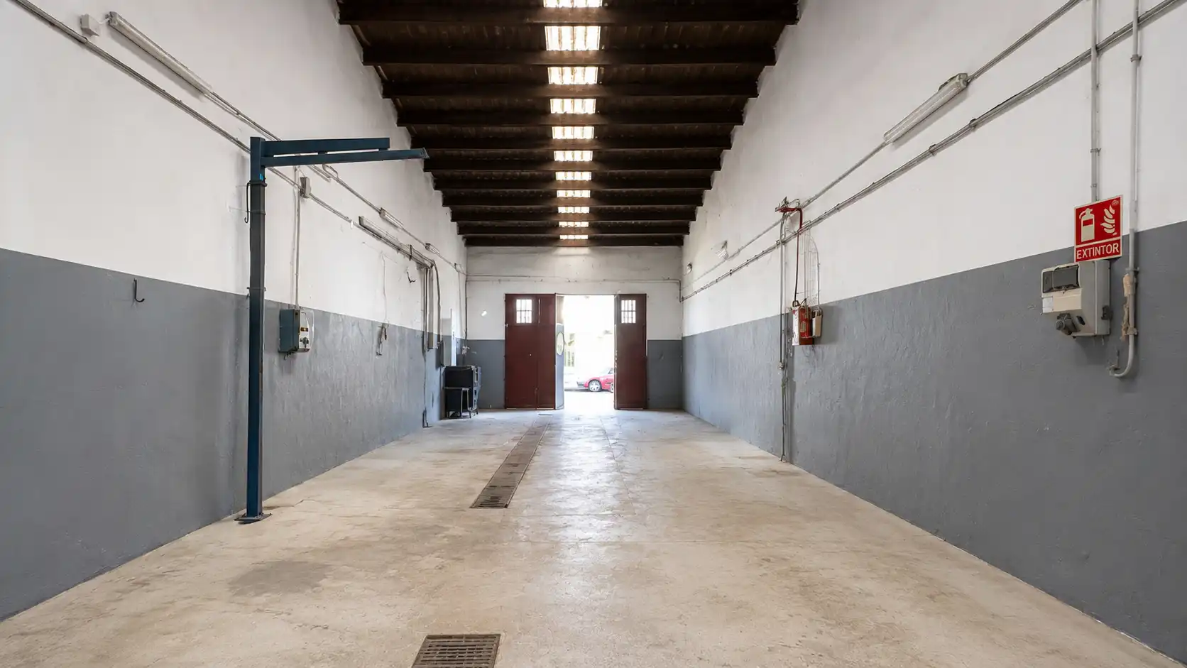 Industrial buildings for rent in Badalona