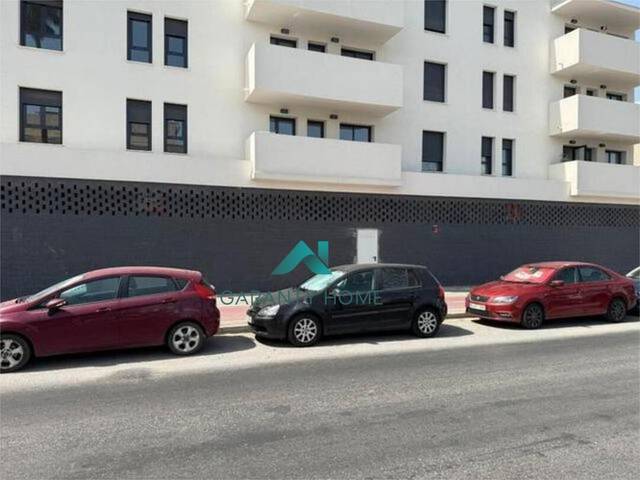 Local comercial en Alquiler en Puertas del sur - Guadabajaque