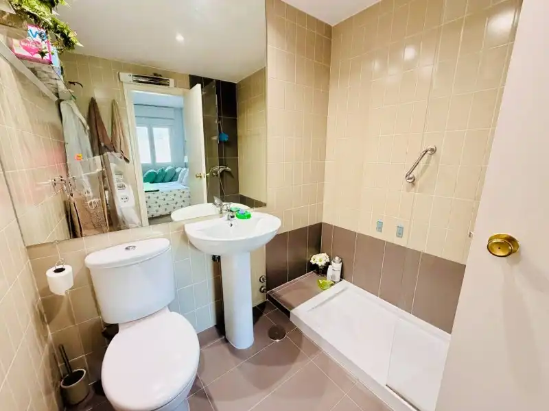 Baño de Piso en venta en Las Rozas de Madrid con Aire acondicionado, Calefacción y Parquet