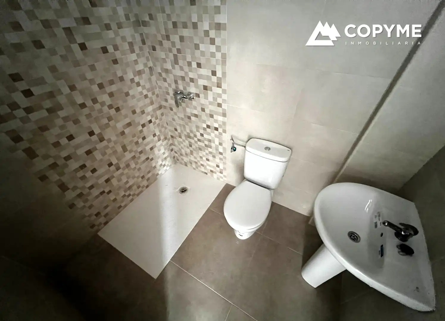 Baño de Apartamento en venta en Burujón con Calefacción y Trastero