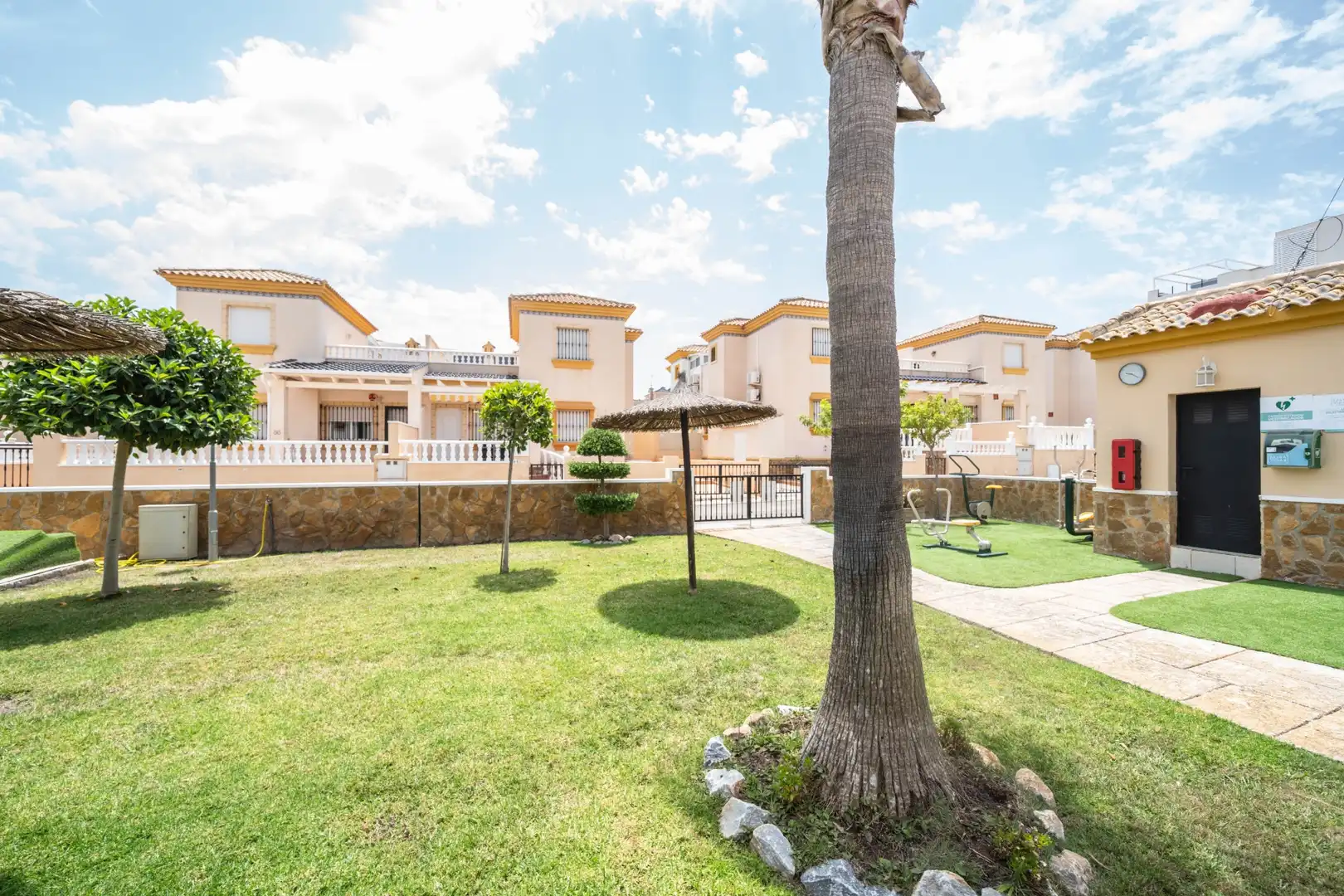 Bungalow with pool for sale in Orihuela Costa, imagen 26
