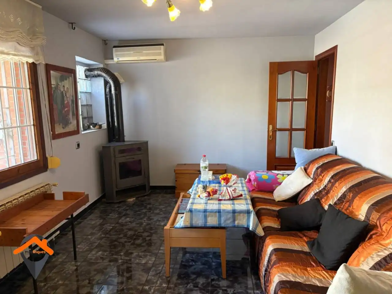 Sala d'estar de Casa o xalet en venda en Castellbisbal amb Aire condicionat, Calefacció i Jardí privat