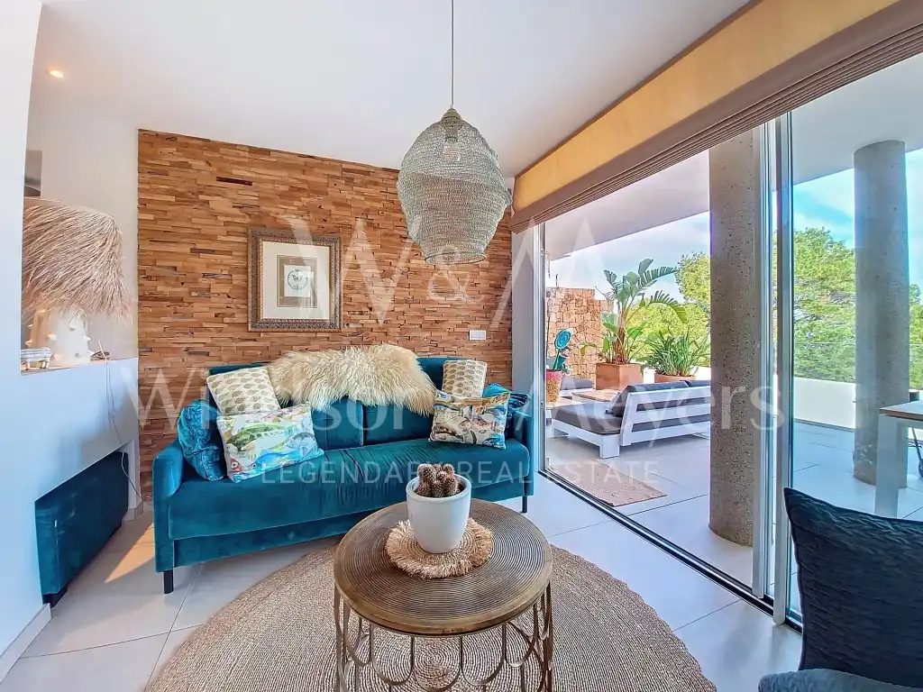 Living room of Flat for sale in Sant Josep de sa Talaia  with Air Conditioner, Furnished and Oven