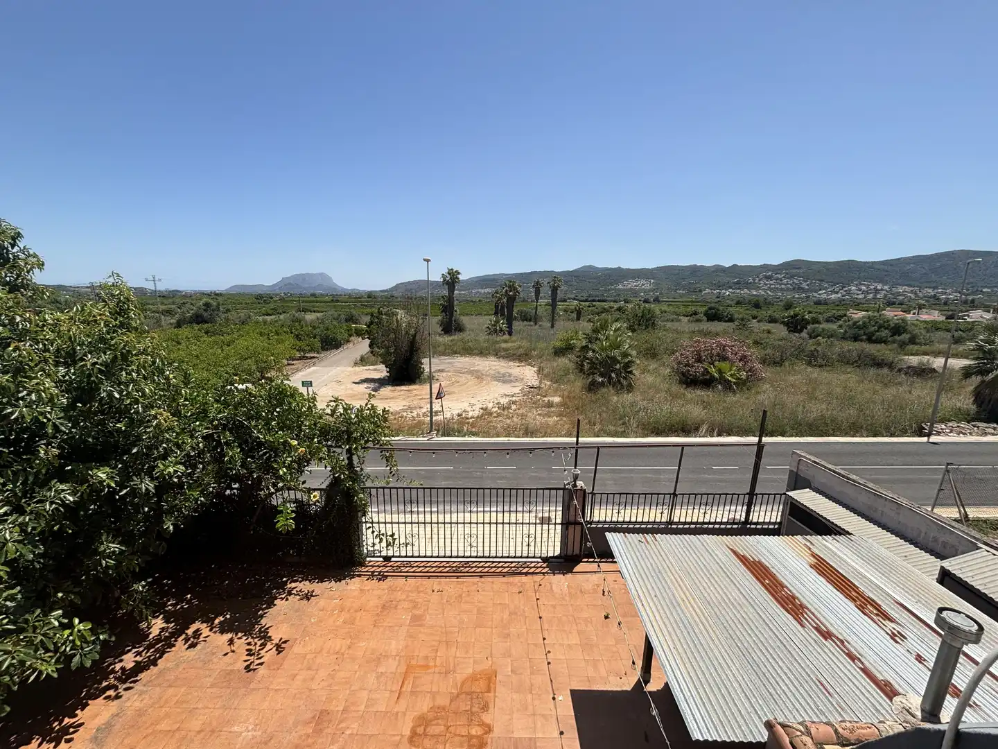 Vista exterior de Edificio en venta en Tormos