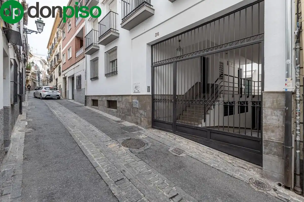 Aparcament en venda a Calle AGUA DE CARTUJA 36