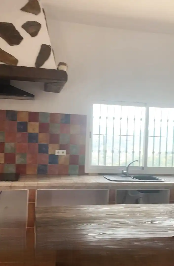Cuina de Finca rústica en venda en El Borge amb Jardí privat, Terrassa i Traster