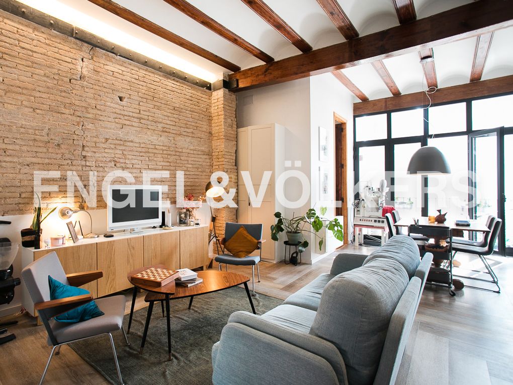 Sala d'estar de Apartament de lloguer en  Valencia Capital amb Aire condicionat, Calefacció i Parquet