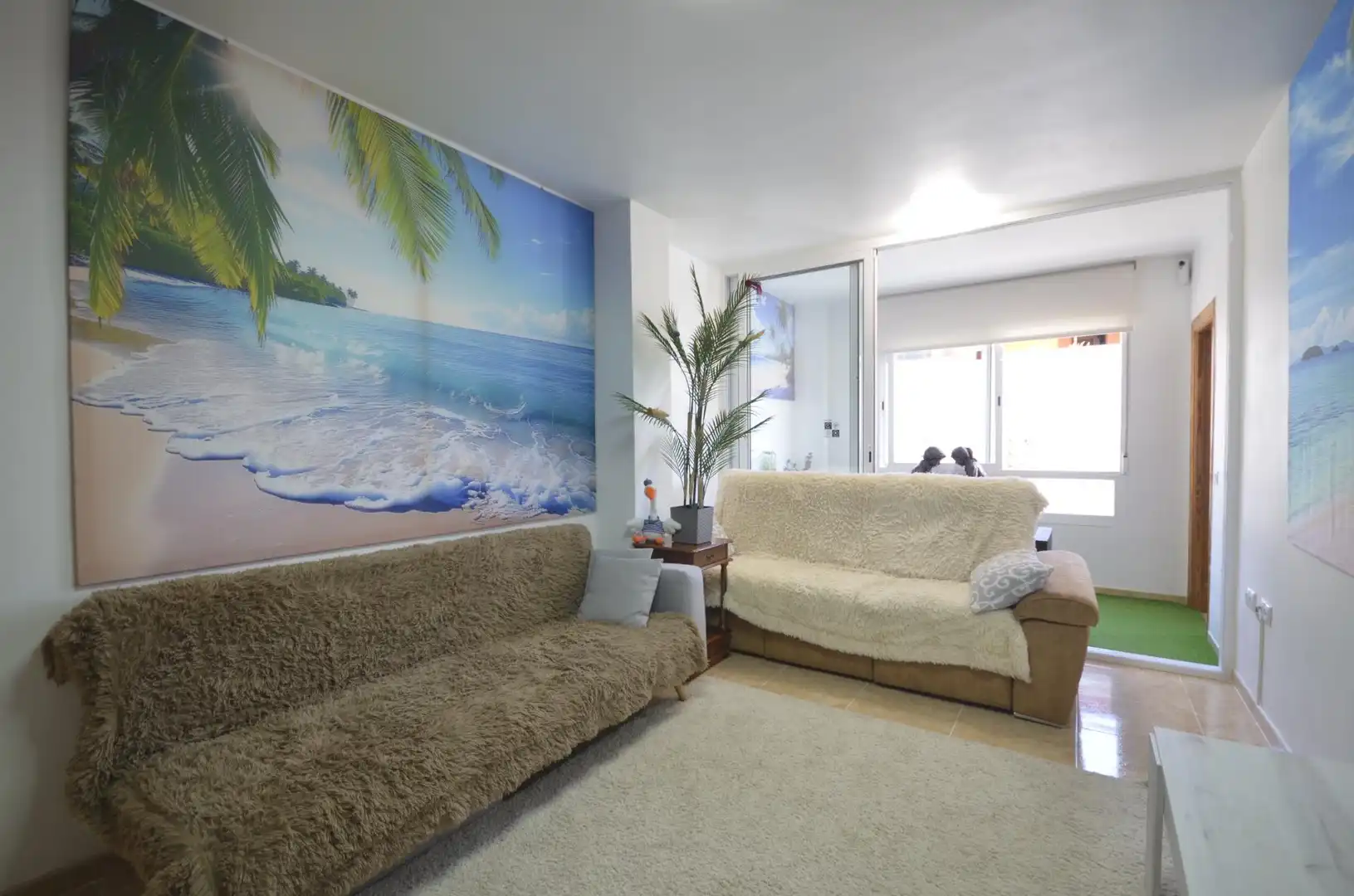 Sala d'estar de Pis en venda en Roquetas de Mar