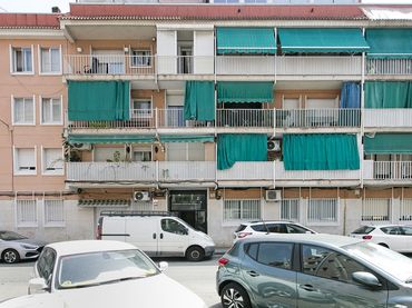 Piso en venta en C/ Joaquim Rubió i Ors