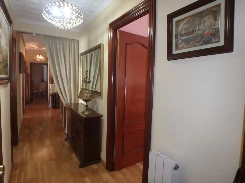Wohnung zum Verkauf in  Pamplona / Iruña mit Heizung und Terrasse