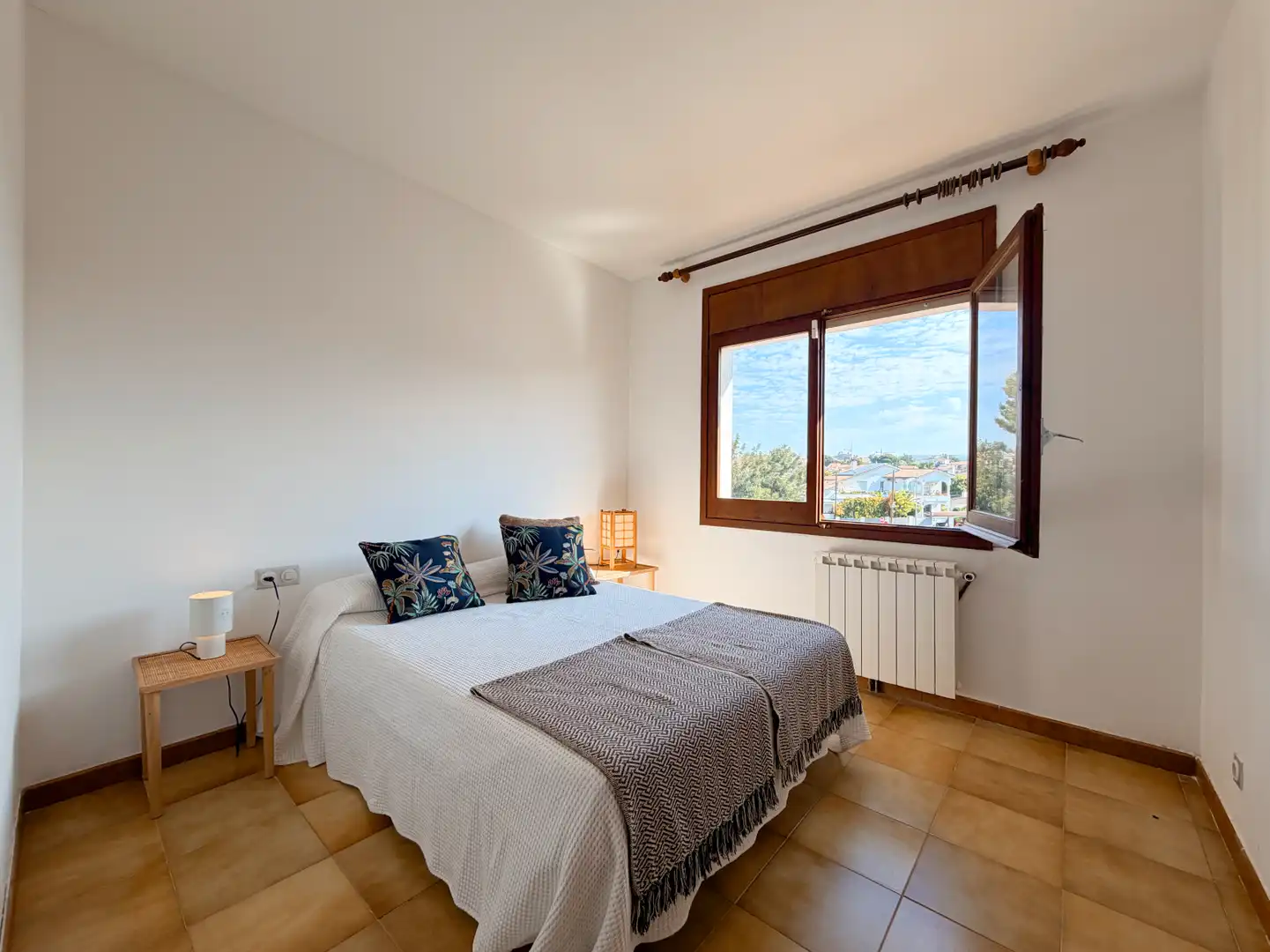 Bedroom of Houses for sale in Calafell  with Air Conditioner, Heating and Furnished