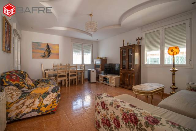 Casa-chalet en Venta en Calle Gerónimo Giménez en Magán