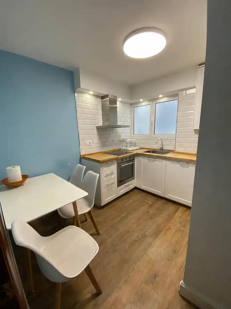 Küche von Wohnung zur Miete in Gijón  mit Heizung, Parkett und Terrasse