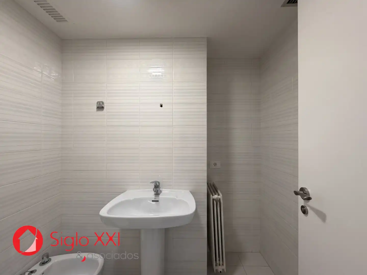 Flat with lift for sale in Cariñena - Carinyena, imagen 8