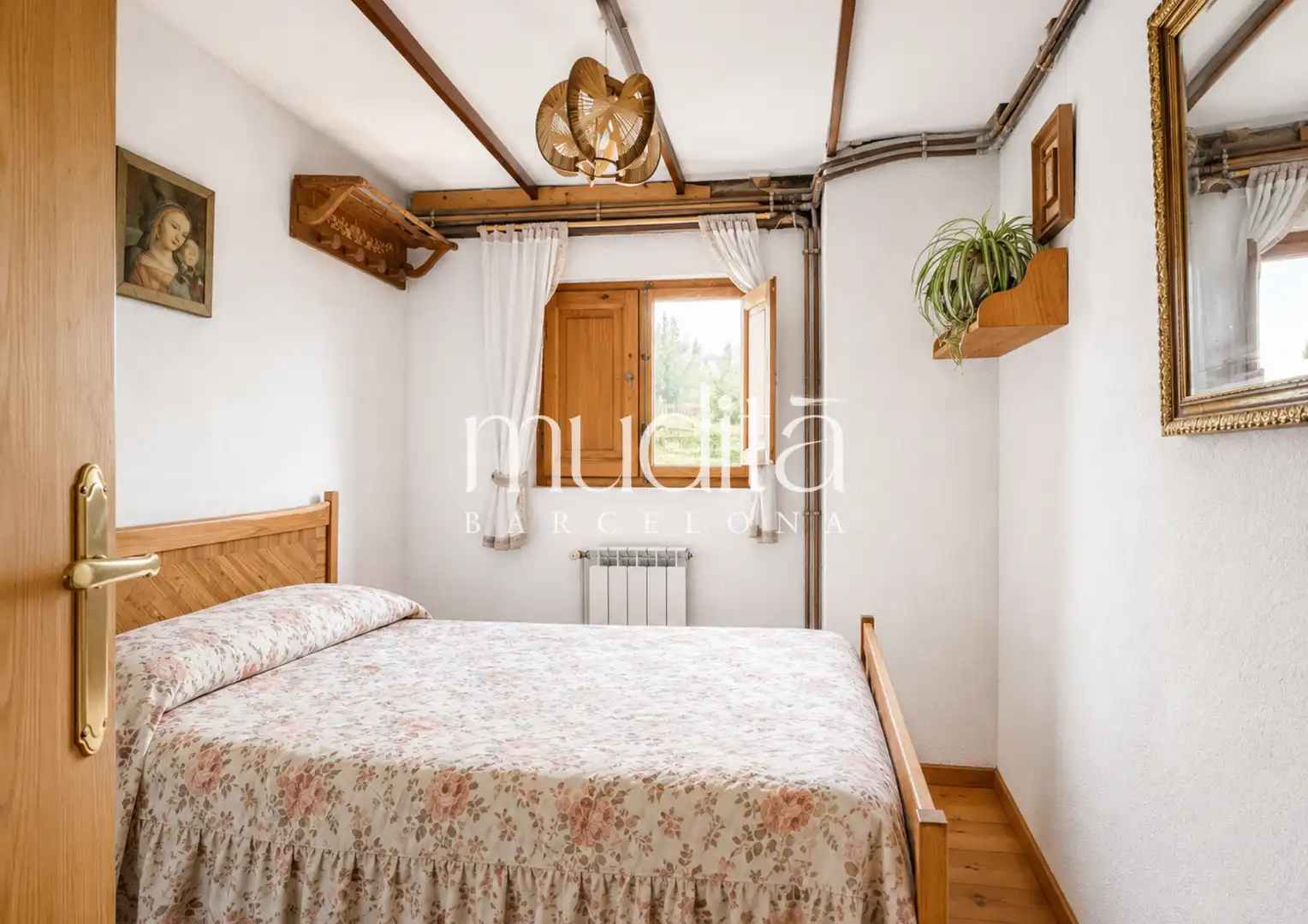 Dormitori de Finca rústica en venda en Guardiola de Berguedà amb Calefacció i Terrassa