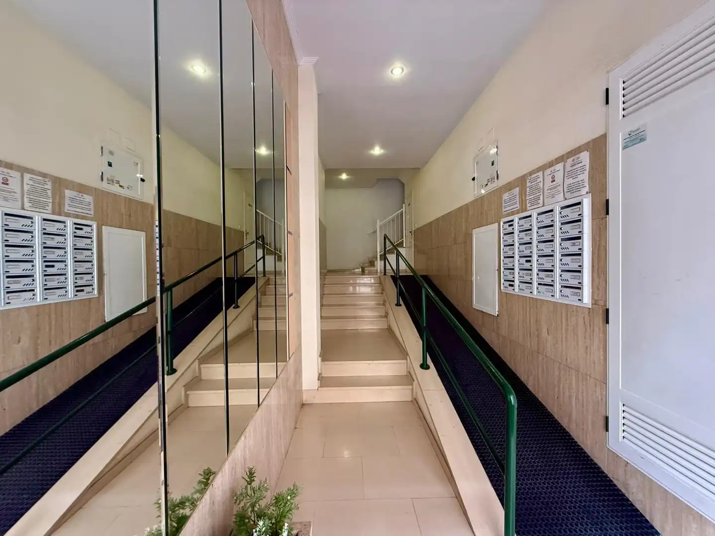 Attic for sale in Guardamar del Segura  with Community pool