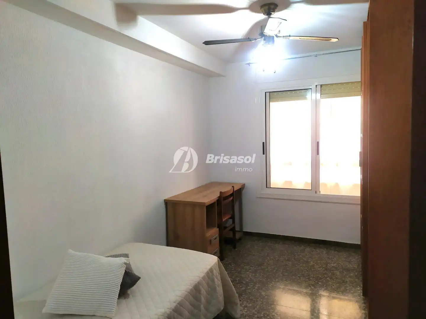 Habitación de Piso en venta en Tarragona con Calefacción, Trastero y Amueblado