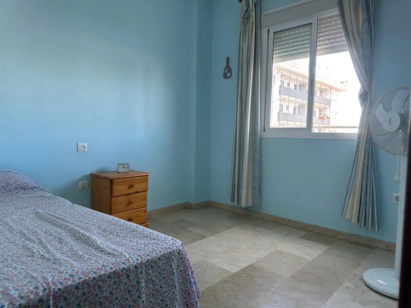 Bedroom of Flat for sale in Sevilla  with Air Conditioner, Heating and Storage room
