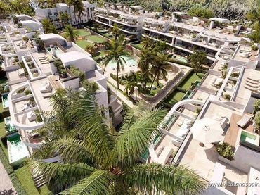 Apartamento con piscina en venta en Playa Bahía Dorada