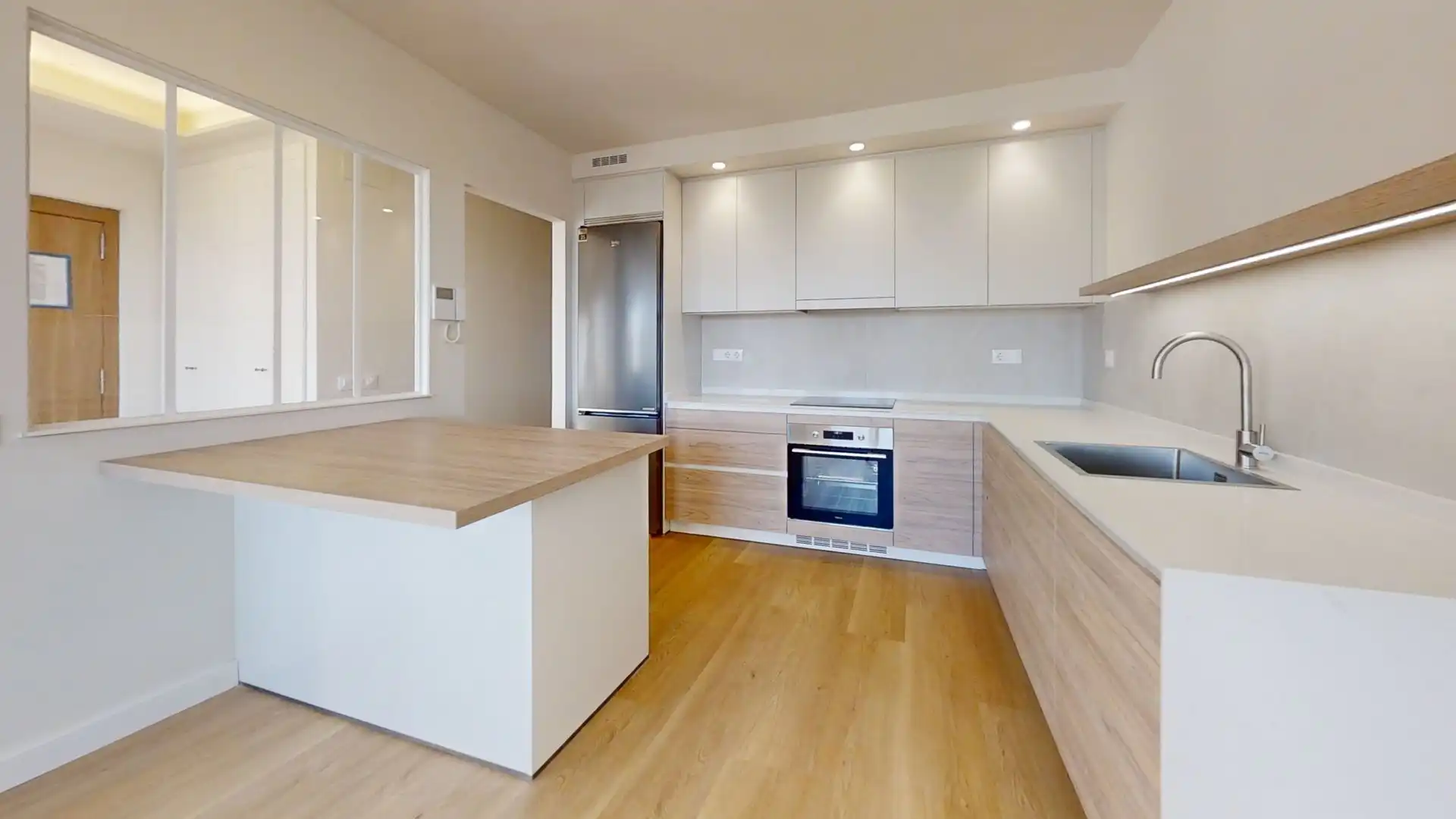 Kitchen of Flat for sale in Ferrol  with Storage room and Balcony