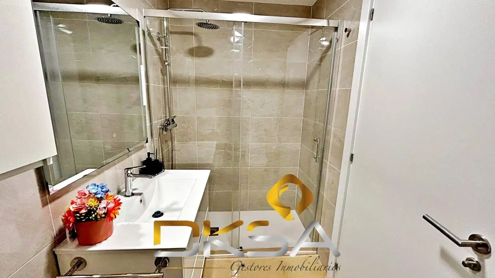 Baño de Planta baja en venta en Torre la Sal