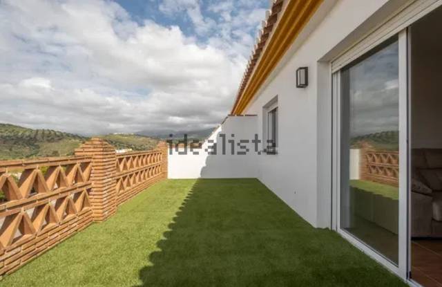 Ático en Alquiler en Calle Buenavista, 1A en Alcaucín