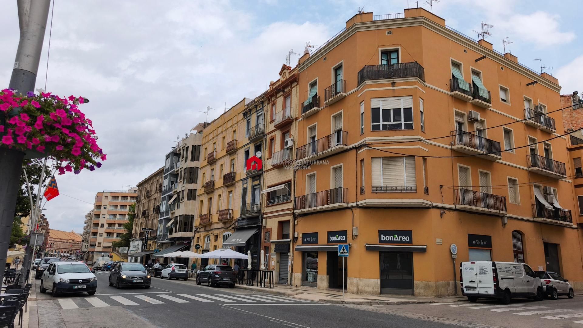 Exterior view of Flat for sale in Tortosa  with Terrace, Storage room and Balcony