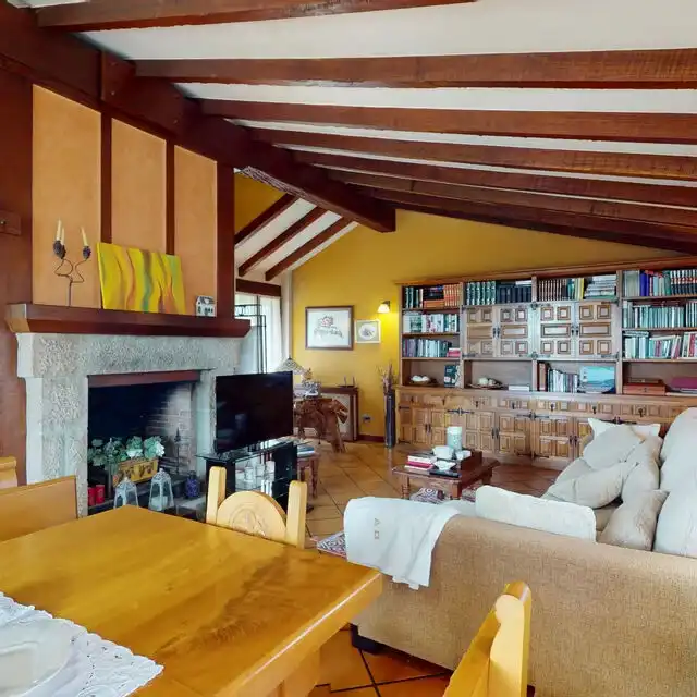 Sala d'estar de Casa o xalet en venda en Suances amb Calefacció, Jardí privat i Traster