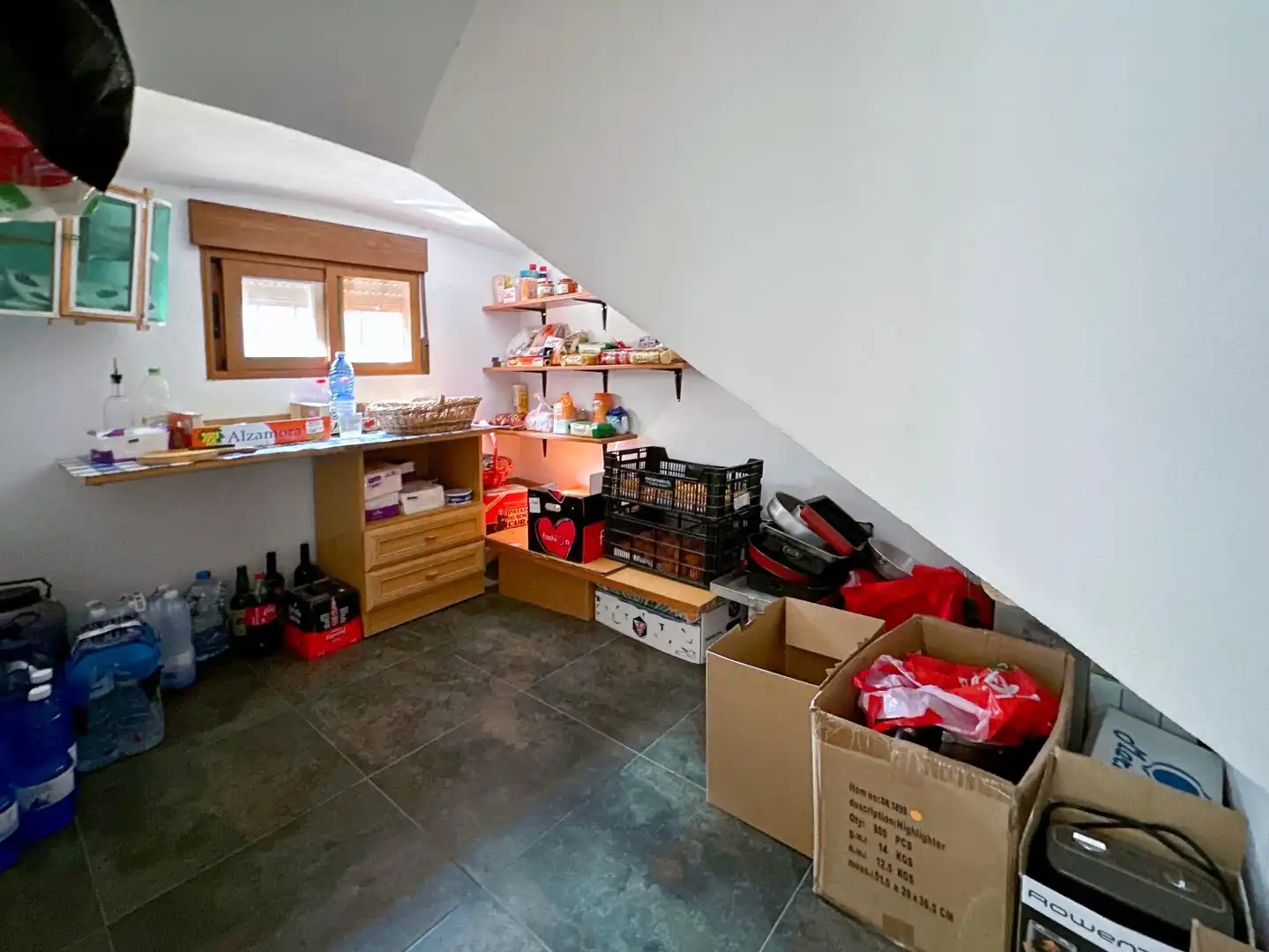 Country homes for sale in Useras /  Les Useres  with Private garden, Terrace and Storage room