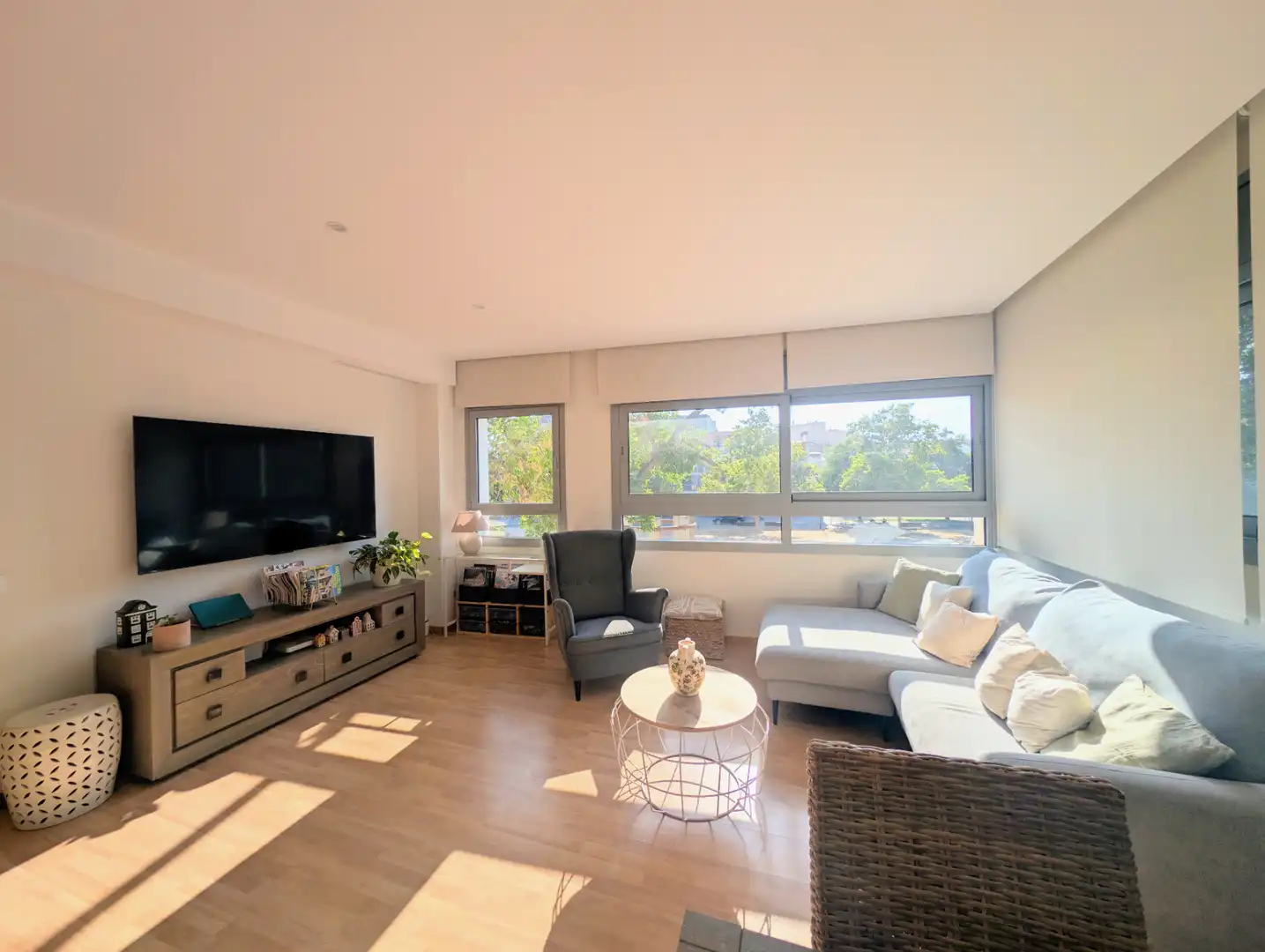 Living room of Duplexes for sale in Terrassa  with Air Conditioner and Terrace