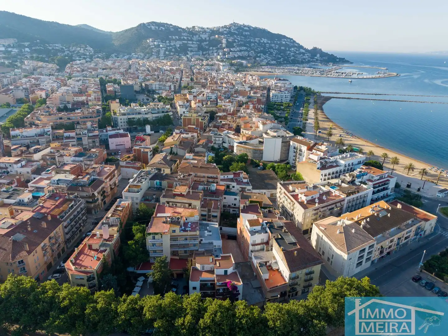 Vista exterior de Apartament en venda en Roses amb Aire condicionat, Calefacció i Terrassa