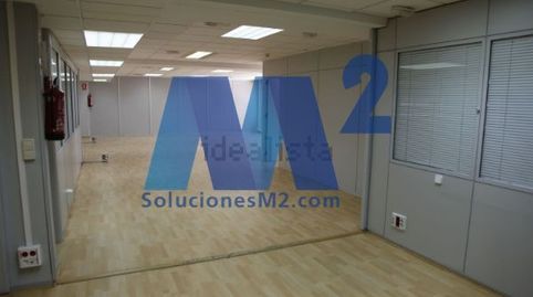 Foto 3 de Oficina en venda a Valportillo Primera, Zona Industrial, Alcobendas