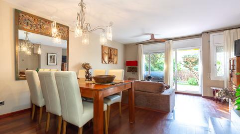 Foto 2 de Casa adosada en venda a Del Comte de Vilardaga, Roses - Castellbell, Barcelona