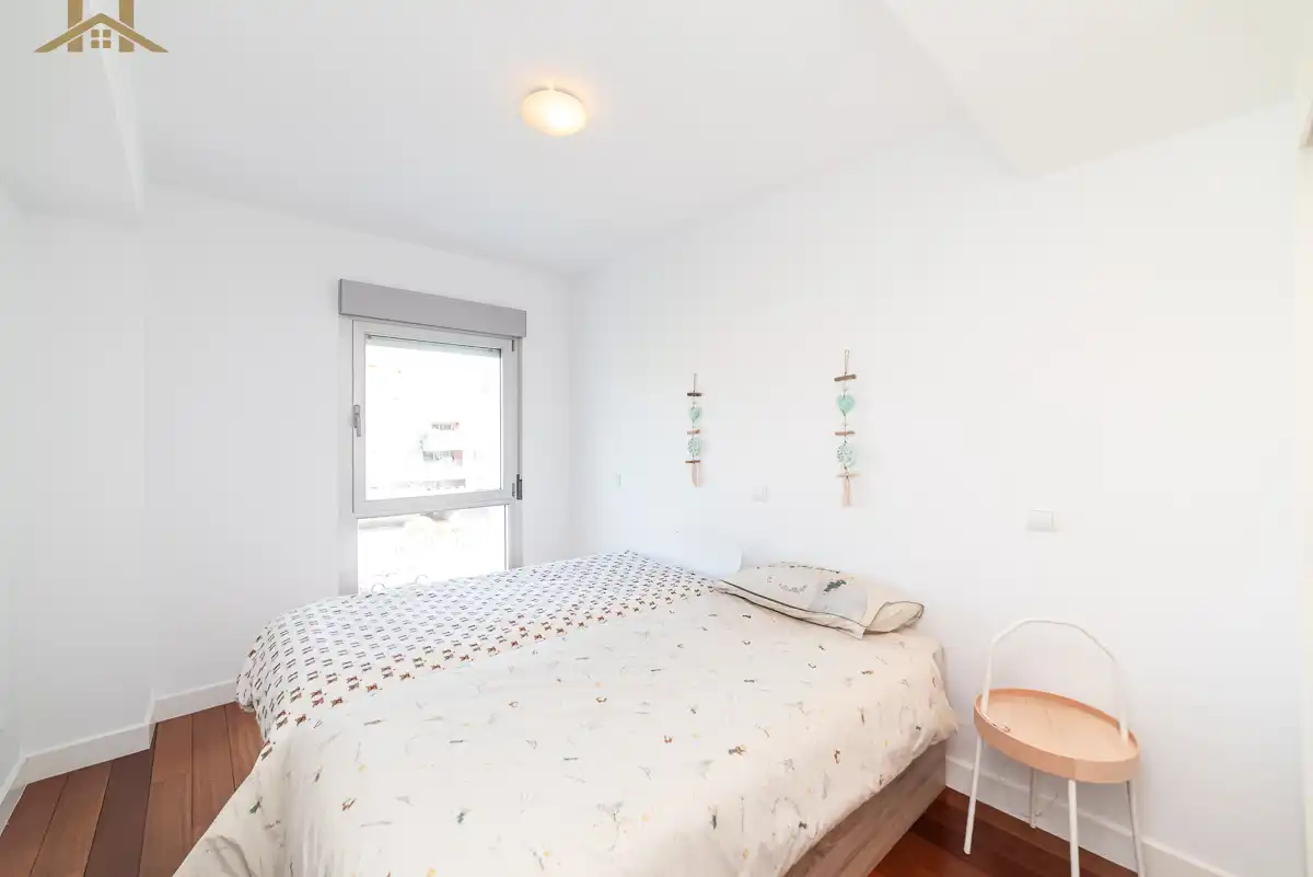 Habitación de Dúplex en venta en Majadahonda con Aire acondicionado, Calefacción y Terraza