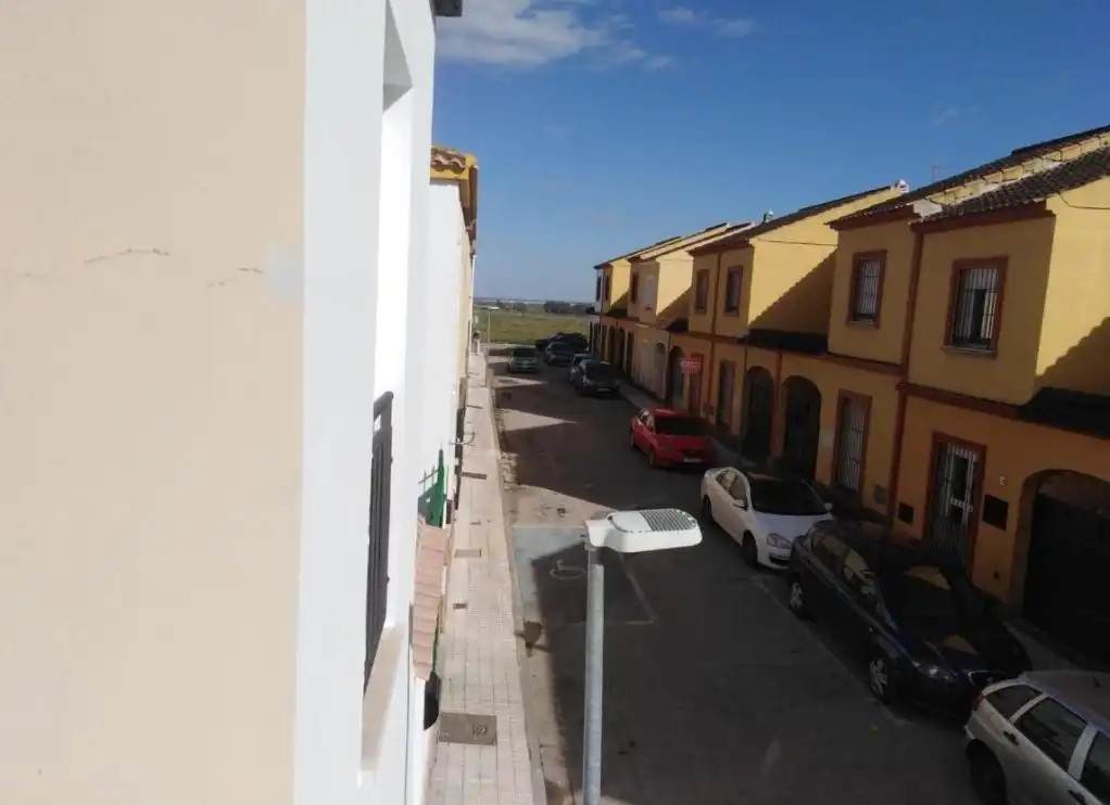 Piso en venta en C/ Batea, Cantillana