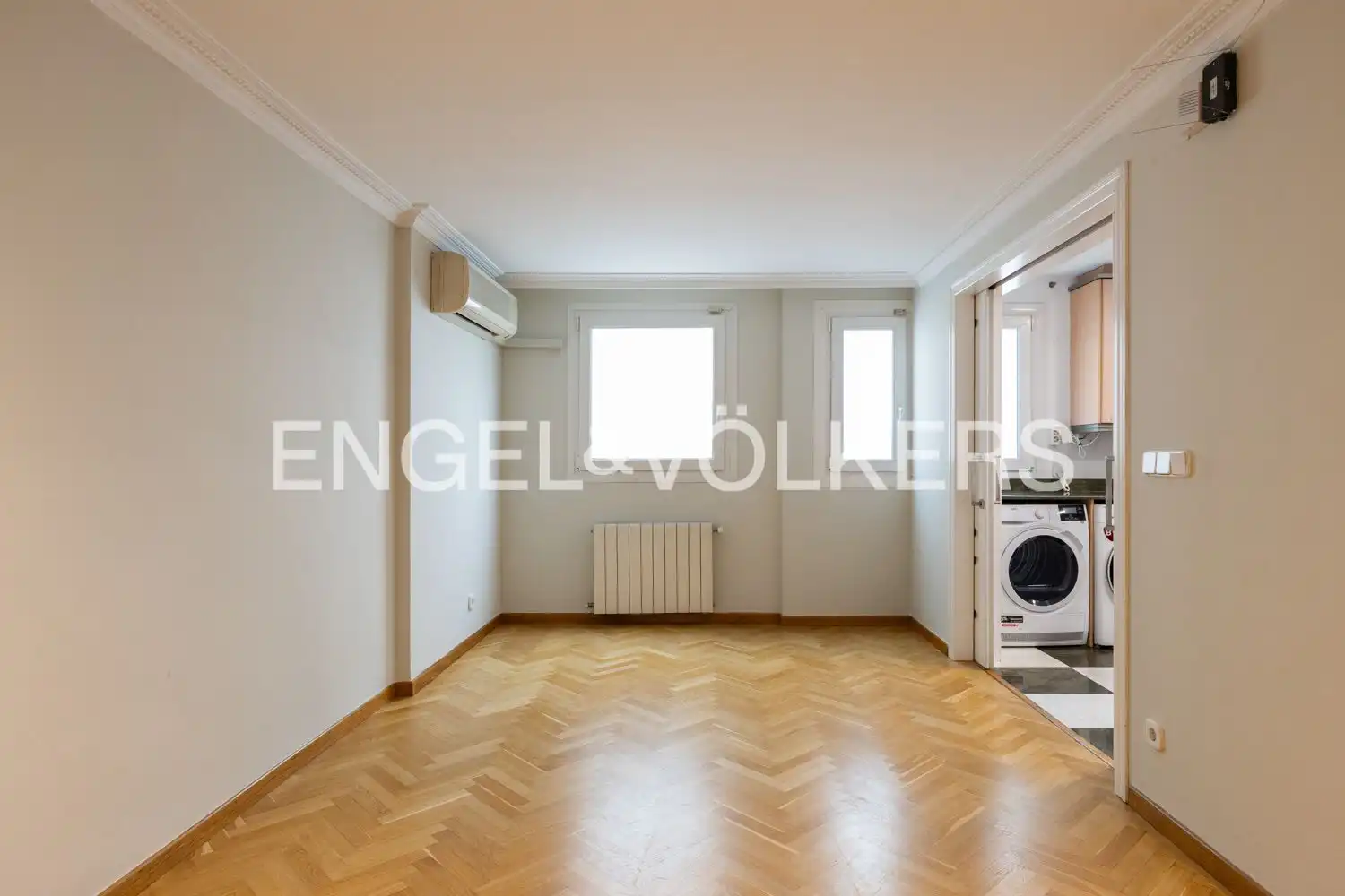 Sala de estar de Piso en venta en Valencia con Aire acondicionado, Calefacción y Parquet