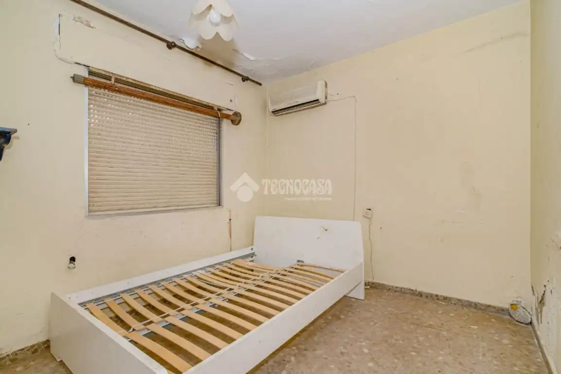 Bedroom of Houses for sale in Loja, Granada