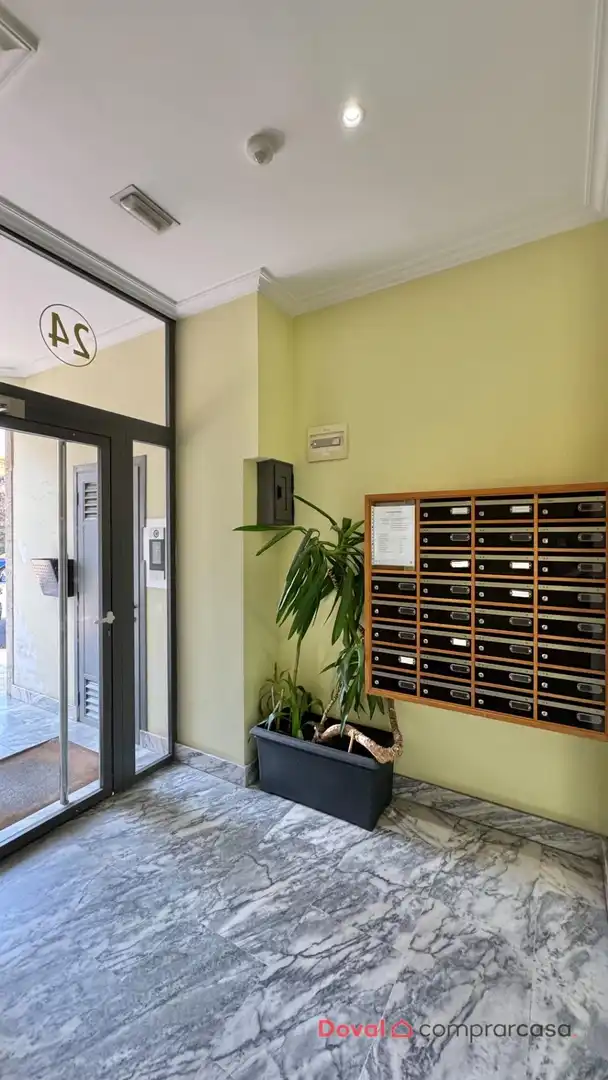 Flat for sale in Vigo   with Heating and Storage room