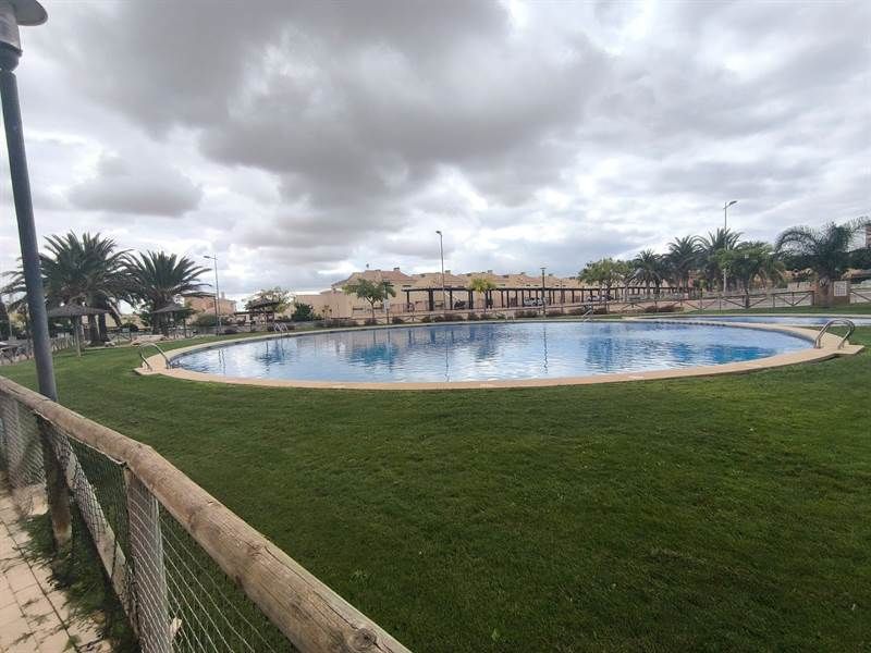 Piscina de Pis en venda en  Murcia Capital