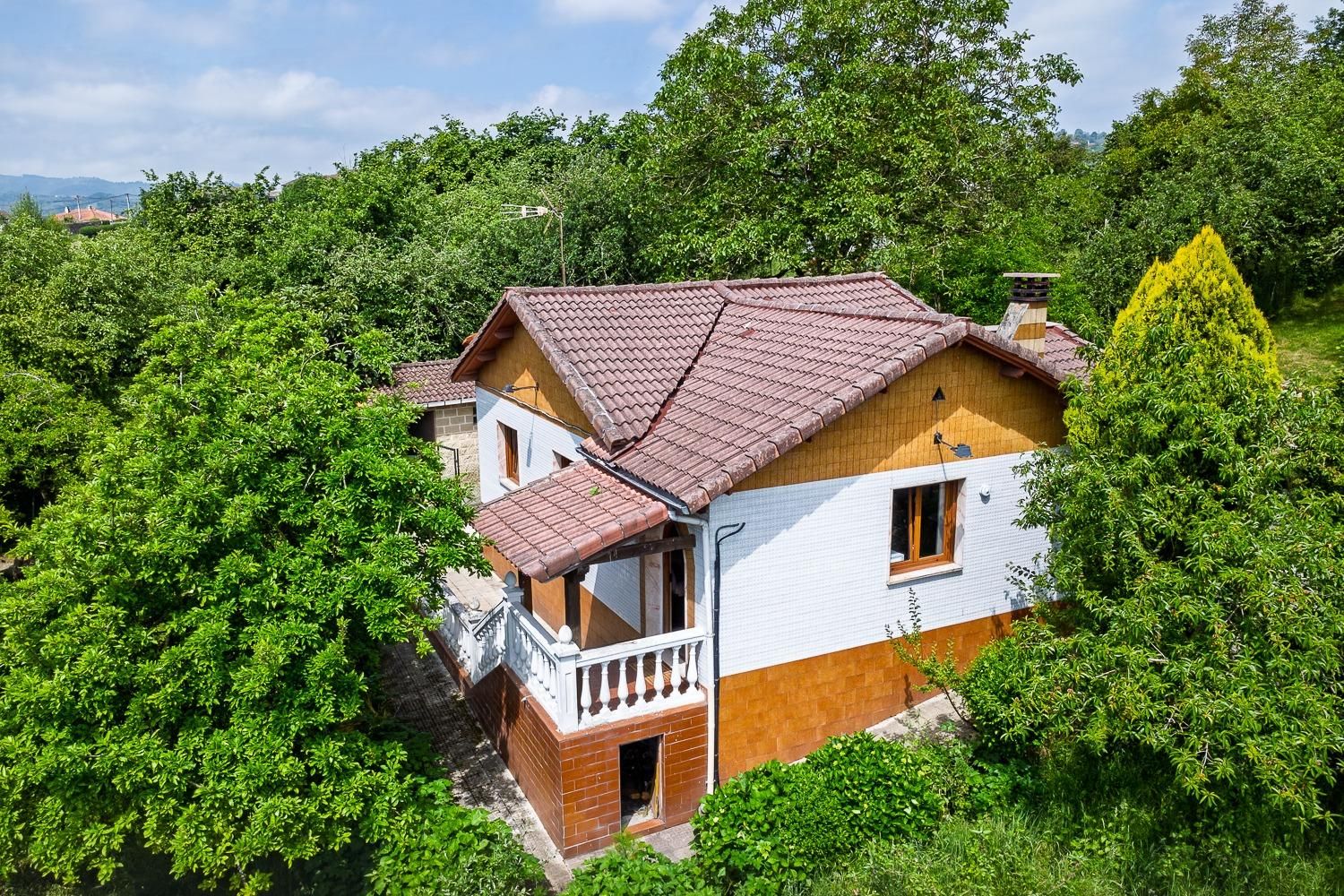 House or chalet for sale in  PANDO, 311, La Felguera
