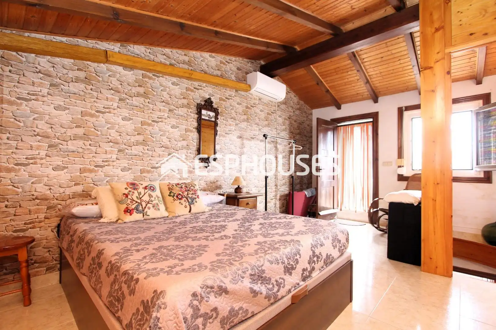 Habitación de Ático en venta en Guardamar del Segura con Amueblado y Balcón