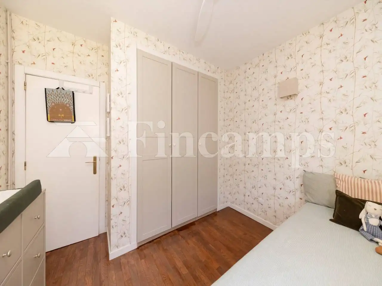 Dormitori de Casa o xalet en venda en Sabadell amb Calefacció, Parquet i Terrassa
