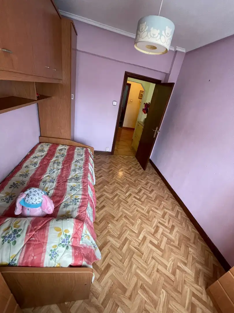 Habitación de Piso en venta en Barakaldo  con Calefacción, Amueblado y Horno