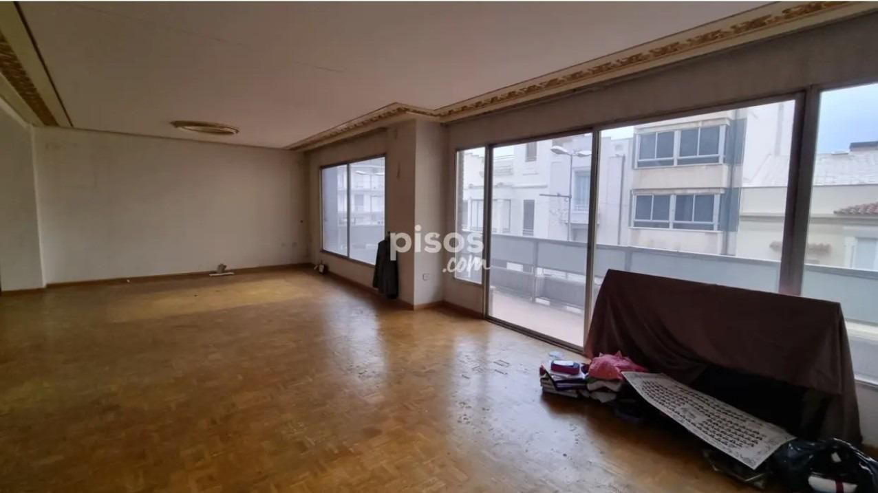 Flat for sale in Cariñena - Carinyena