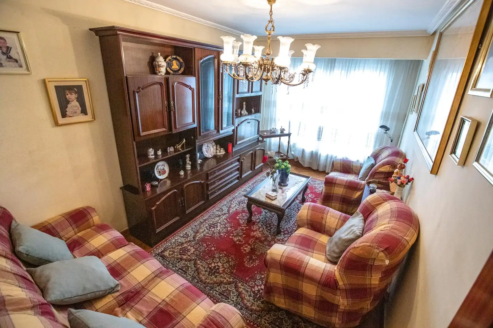 Sala de estar de Piso en venta en Santander con Calefacción y Amueblado