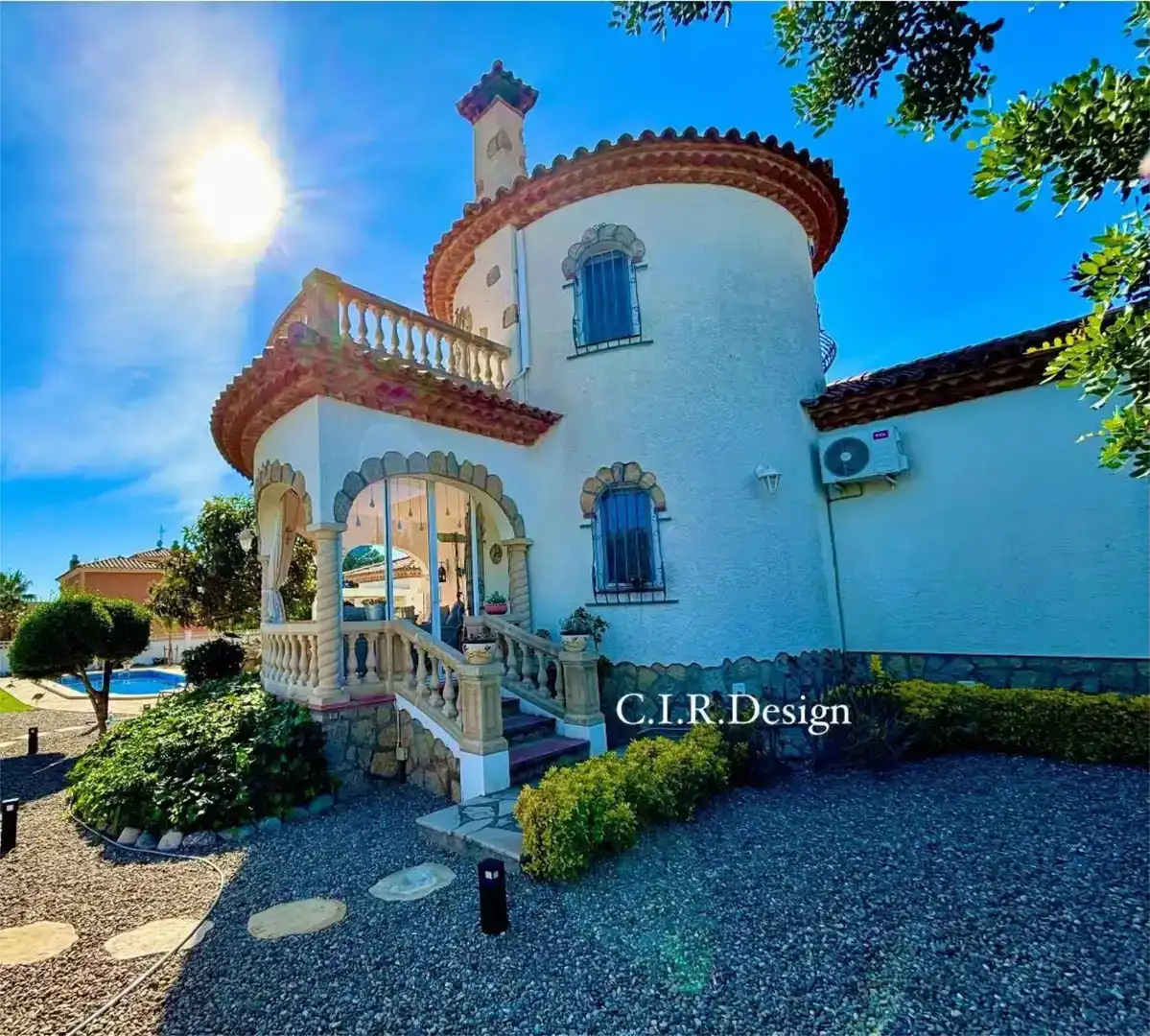 Vista exterior de Casa o chalet en venta en Mont-roig del Camp con Aire acondicionado, Piscina y Balcón