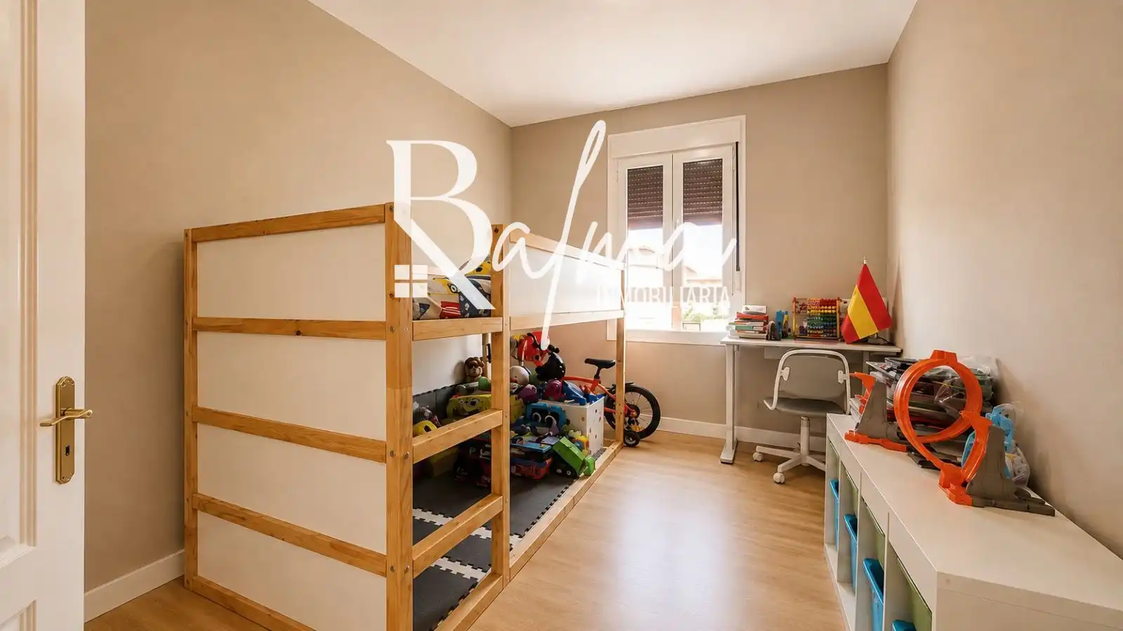 Piso con ascensor en venta en Juzgados - La Feria, imagen 23