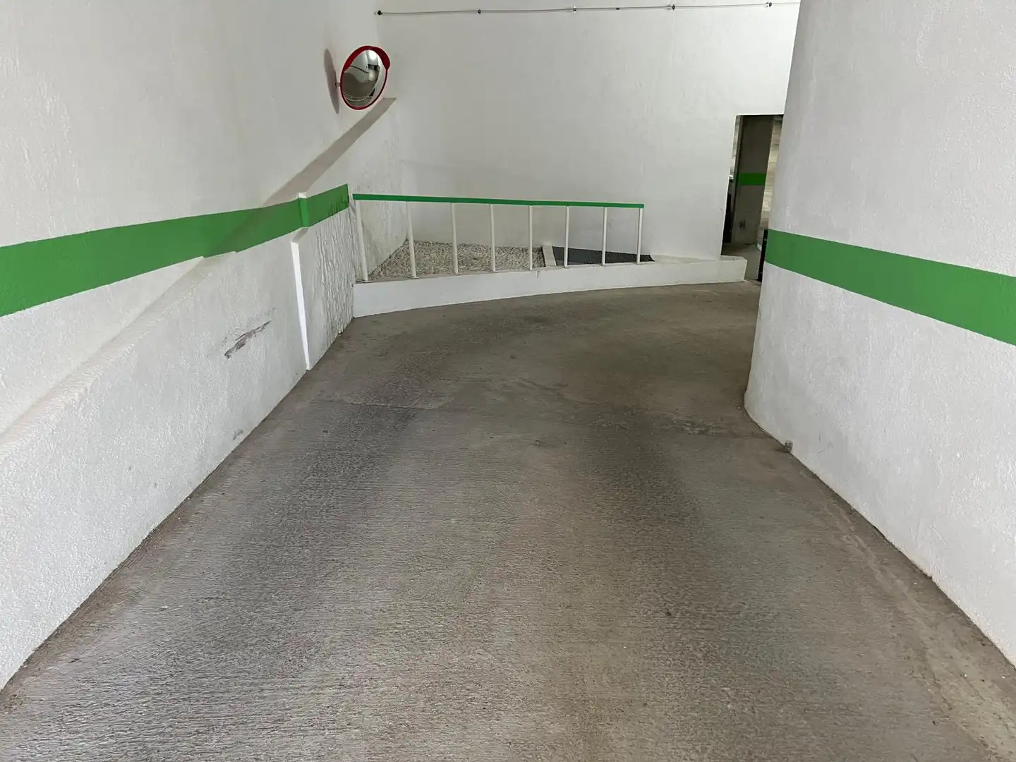 Garatge en venda a Carrer de Rossend Nobas, El Clot