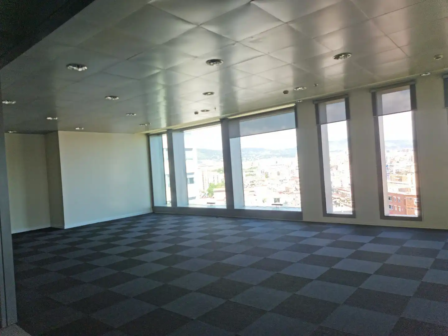 Oficina de lloguer en L'Hospitalet de Llobregat
