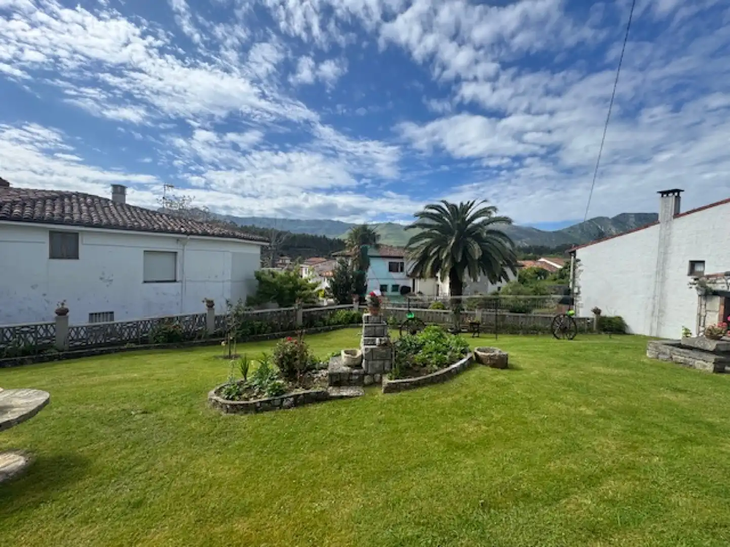 Jardí de Casa o xalet en venda en Llanes amb Jardí privat